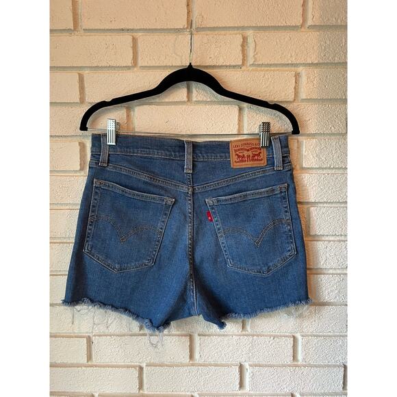 Women’s Levi’s High Rise Denim Cut Off Shorts Size 30 - Picture 4 of 5